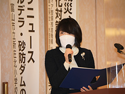 䋳搶